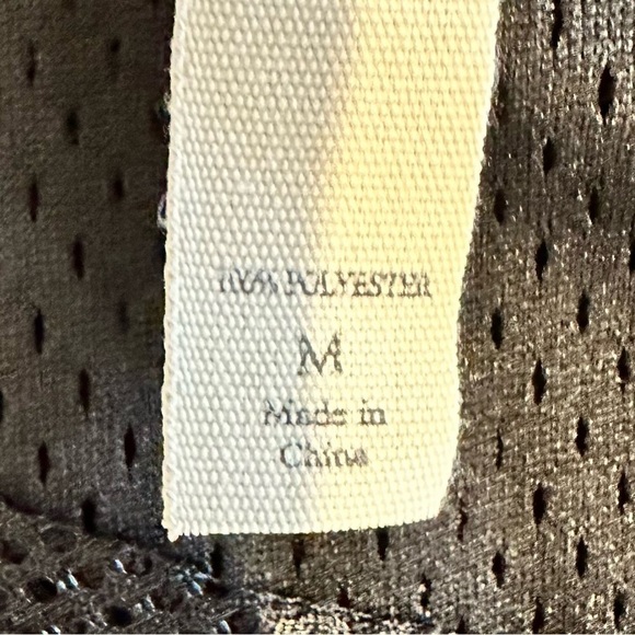 Lorna Jane hooded top - Picture 5 of 8